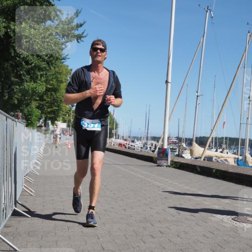 17.08.2025 - KN Förde Triathlon 2025 KatJ http://msf.ph/oto/8582669 17.08.2025 12:26:21 Laufen 337 meine-sportfotos.de