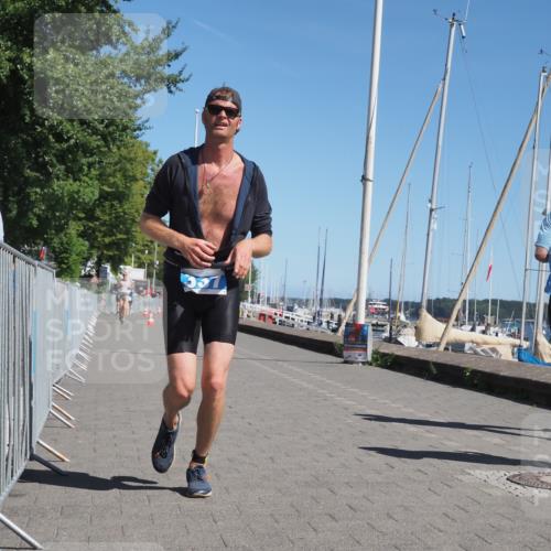 17.08.2025 - KN Förde Triathlon 2025 KatJ http://msf.ph/oto/8582671 17.08.2025 12:26:21 Laufen 337 meine-sportfotos.de