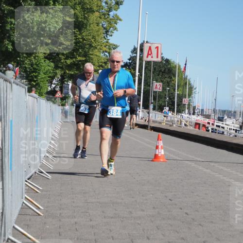 17.08.2025 - KN Förde Triathlon 2025 KatJ http://msf.ph/oto/8582710 17.08.2025 12:26:44 Laufen 367, 384 meine-sportfotos.de