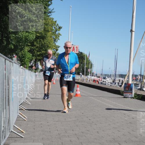 17.08.2025 - KN Förde Triathlon 2025 KatJ http://msf.ph/oto/8582721 17.08.2025 12:26:46 Laufen 367, 384 meine-sportfotos.de