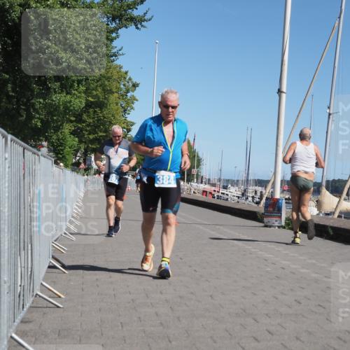 17.08.2025 - KN Förde Triathlon 2025 KatJ http://msf.ph/oto/8582731 17.08.2025 12:26:47 Laufen 367, 384 meine-sportfotos.de