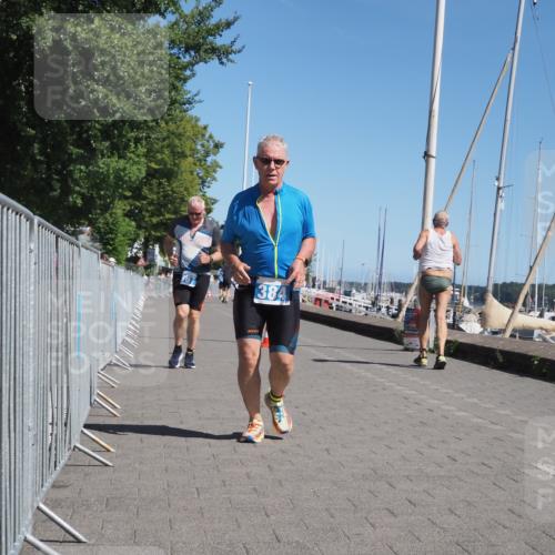 17.08.2025 - KN Förde Triathlon 2025 KatJ http://msf.ph/oto/8582739 17.08.2025 12:26:47 Laufen 367, 384 meine-sportfotos.de