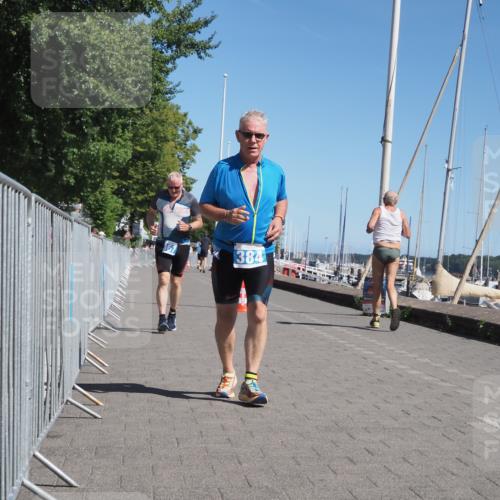 17.08.2025 - KN Förde Triathlon 2025 KatJ http://msf.ph/oto/8582741 17.08.2025 12:26:47 Laufen 367, 384 meine-sportfotos.de