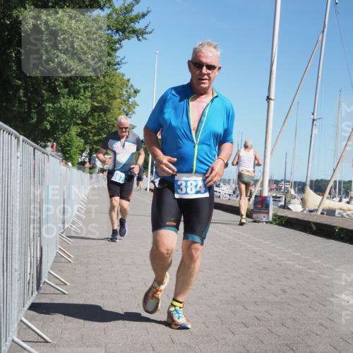 17.08.2025 - KN Förde Triathlon 2025 KatJ http://msf.ph/oto/8582751 17.08.2025 12:26:48 Laufen 367, 384 meine-sportfotos.de