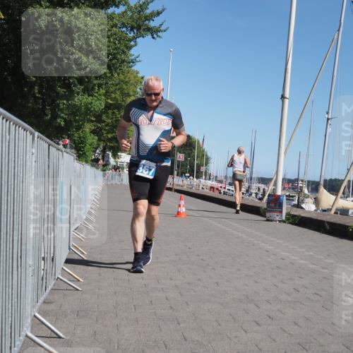 17.08.2025 - KN Förde Triathlon 2025 KatJ http://msf.ph/oto/8582762 17.08.2025 12:26:50 Laufen 367, 384 meine-sportfotos.de
