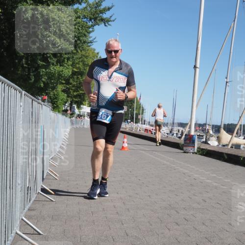 17.08.2025 - KN Förde Triathlon 2025 KatJ http://msf.ph/oto/8582773 17.08.2025 12:26:51 Laufen 367, 384 meine-sportfotos.de