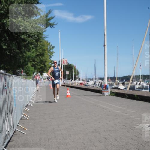 17.08.2025 - KN Förde Triathlon 2025 KatJ http://msf.ph/oto/8582843 17.08.2025 13:13:58 Laufen 403, 408 meine-sportfotos.de