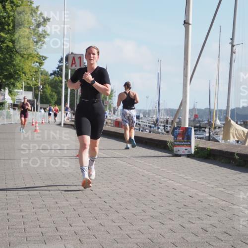 17.08.2025 - KN Förde Triathlon 2025 KatJ http://msf.ph/oto/8582875 17.08.2025 10:03:32 Laufen 126, 148 meine-sportfotos.de