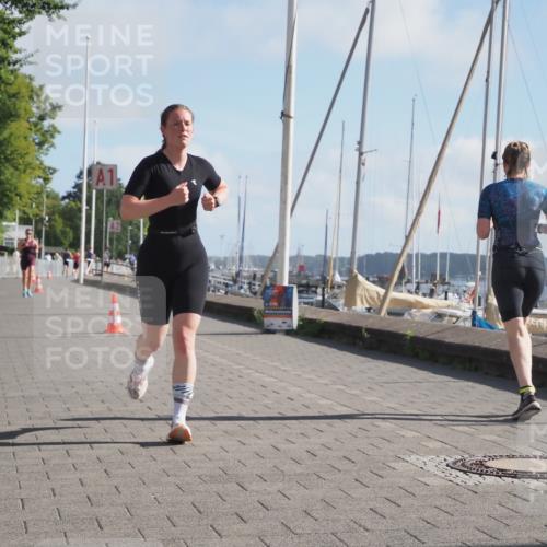 17.08.2025 - KN Förde Triathlon 2025 KatJ http://msf.ph/oto/8582893 17.08.2025 10:03:33 Laufen 126 meine-sportfotos.de