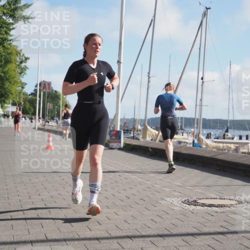 17.08.2025 - KN Förde Triathlon 2025 KatJ http://msf.ph/oto/8582906 17.08.2025 10:03:34 Laufen 126 meine-sportfotos.de