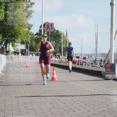 17.08.2025 - KN Förde Triathlon 2025 KatJ http://msf.ph/oto/8582915 17.08.2025 10:03:40 Laufen 116 meine-sportfotos.de
