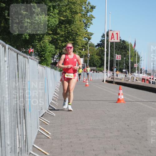 17.08.2025 - KN Förde Triathlon 2025 KatJ http://msf.ph/oto/8582934 17.08.2025 12:30:48 Laufen 606 meine-sportfotos.de