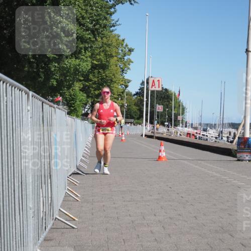 17.08.2025 - KN Förde Triathlon 2025 KatJ http://msf.ph/oto/8582940 17.08.2025 12:30:49 Laufen 606 meine-sportfotos.de