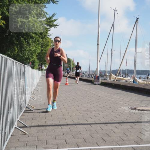17.08.2025 - KN Förde Triathlon 2025 KatJ http://msf.ph/oto/8582959 17.08.2025 10:03:43 Laufen 116 meine-sportfotos.de
