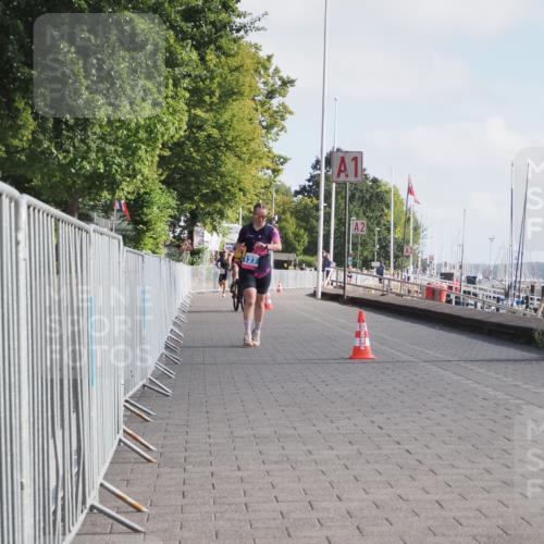 17.08.2025 - KN Förde Triathlon 2025 KatJ http://msf.ph/oto/8582979 17.08.2025 10:04:46 Laufen 127 meine-sportfotos.de