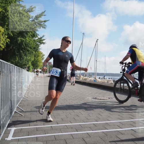 17.08.2025 - KN Förde Triathlon 2025 KatJ http://msf.ph/oto/8583085 17.08.2025 10:05:01 Laufen 168, 253 meine-sportfotos.de