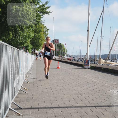 17.08.2025 - KN Förde Triathlon 2025 KatJ http://msf.ph/oto/8583166 17.08.2025 10:05:30 Laufen 128 meine-sportfotos.de