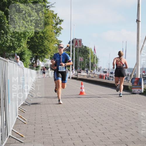 17.08.2025 - KN Förde Triathlon 2025 KatJ http://msf.ph/oto/8583201 17.08.2025 10:05:40 Laufen 104, 145 meine-sportfotos.de