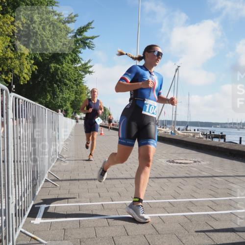 17.08.2025 - KN Förde Triathlon 2025 KatJ http://msf.ph/oto/8583241 17.08.2025 10:05:43 Laufen 104, 145 meine-sportfotos.de