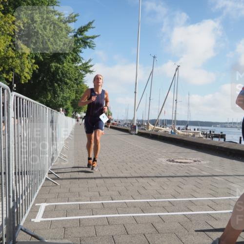17.08.2025 - KN Förde Triathlon 2025 KatJ http://msf.ph/oto/8583248 17.08.2025 10:05:43 Laufen 104, 145 meine-sportfotos.de
