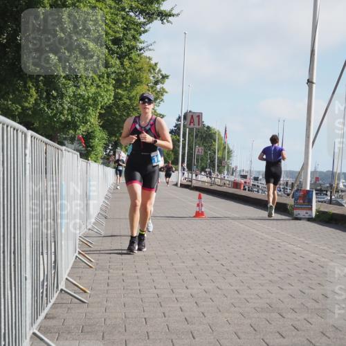 17.08.2025 - KN Förde Triathlon 2025 KatJ http://msf.ph/oto/8583404 17.08.2025 10:06:27 Laufen 105, 146, 151 meine-sportfotos.de