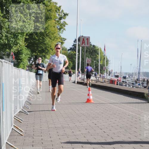 17.08.2025 - KN Förde Triathlon 2025 KatJ http://msf.ph/oto/8583457 17.08.2025 10:06:34 Laufen 105, 122, 166 meine-sportfotos.de