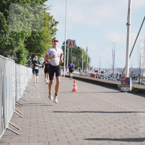 17.08.2025 - KN Förde Triathlon 2025 KatJ http://msf.ph/oto/8583470 17.08.2025 10:06:34 Laufen 105, 122, 166 meine-sportfotos.de