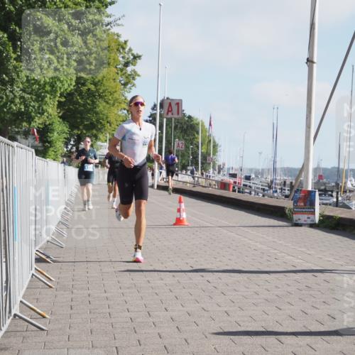 17.08.2025 - KN Förde Triathlon 2025 KatJ http://msf.ph/oto/8583472 17.08.2025 10:06:34 Laufen 105, 122, 166 meine-sportfotos.de