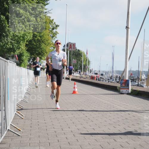 17.08.2025 - KN Förde Triathlon 2025 KatJ http://msf.ph/oto/8583474 17.08.2025 10:06:35 Laufen 105, 122, 166 meine-sportfotos.de