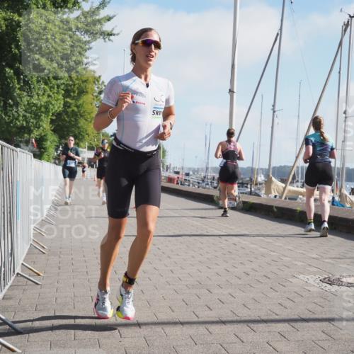 17.08.2025 - KN Förde Triathlon 2025 KatJ http://msf.ph/oto/8583499 17.08.2025 10:06:36 Laufen 105, 122, 166 meine-sportfotos.de