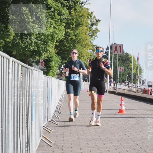 17.08.2025 - KN Förde Triathlon 2025 KatJ http://msf.ph/oto/8583508 17.08.2025 10:06:39 Laufen 105, 122, 166 meine-sportfotos.de