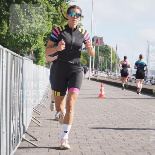17.08.2025 - KN Förde Triathlon 2025 KatJ http://msf.ph/oto/8583541 17.08.2025 10:06:41 Laufen 122, 166 meine-sportfotos.de