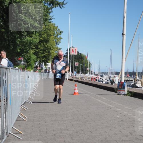 17.08.2025 - KN Förde Triathlon 2025 KatJ http://msf.ph/oto/8583619 17.08.2025 12:40:55 Laufen 367 meine-sportfotos.de