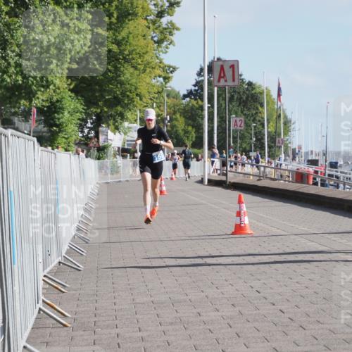 17.08.2025 - KN Förde Triathlon 2025 KatJ http://msf.ph/oto/8583656 17.08.2025 10:07:09 Laufen 150 meine-sportfotos.de
