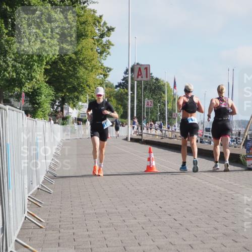 17.08.2025 - KN Förde Triathlon 2025 KatJ http://msf.ph/oto/8583672 17.08.2025 10:07:11 Laufen 150 meine-sportfotos.de