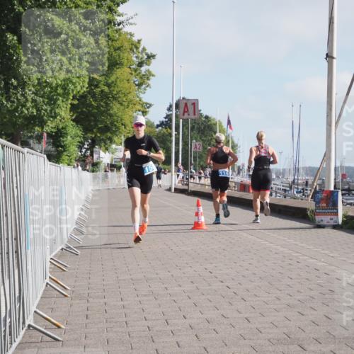 17.08.2025 - KN Förde Triathlon 2025 KatJ http://msf.ph/oto/8583682 17.08.2025 10:07:12 Laufen 150 meine-sportfotos.de