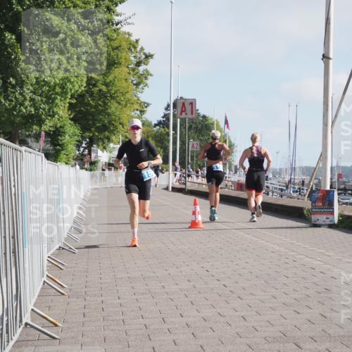 17.08.2025 - KN Förde Triathlon 2025 KatJ http://msf.ph/oto/8583685 17.08.2025 10:07:12 Laufen 150 meine-sportfotos.de