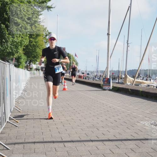 17.08.2025 - KN Förde Triathlon 2025 KatJ http://msf.ph/oto/8583717 17.08.2025 10:07:14 Laufen 150 meine-sportfotos.de
