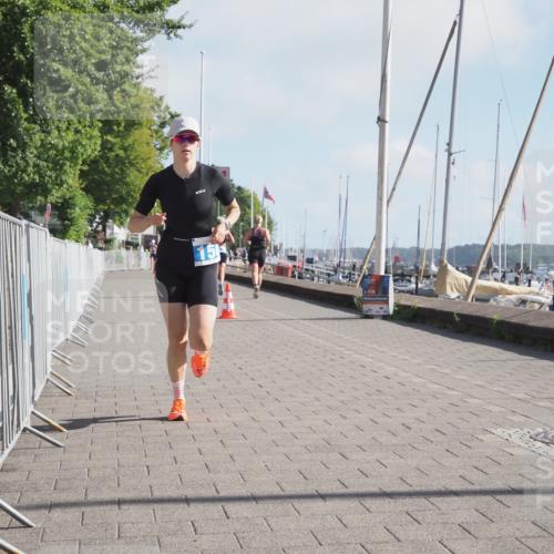 17.08.2025 - KN Förde Triathlon 2025 KatJ http://msf.ph/oto/8583720 17.08.2025 10:07:14 Laufen 150 meine-sportfotos.de