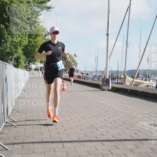 17.08.2025 - KN Förde Triathlon 2025 KatJ http://msf.ph/oto/8583722 17.08.2025 10:07:14 Laufen 150 meine-sportfotos.de