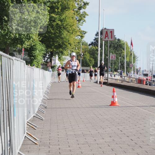 17.08.2025 - KN Förde Triathlon 2025 KatJ http://msf.ph/oto/8583736 17.08.2025 10:07:31 Laufen 113 meine-sportfotos.de
