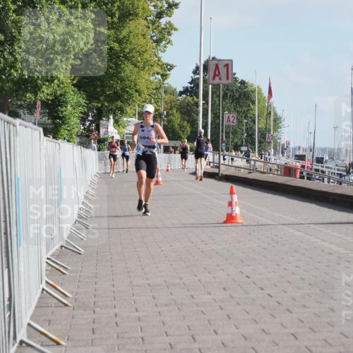 17.08.2025 - KN Förde Triathlon 2025 KatJ http://msf.ph/oto/8583750 17.08.2025 10:07:32 Laufen 113 meine-sportfotos.de