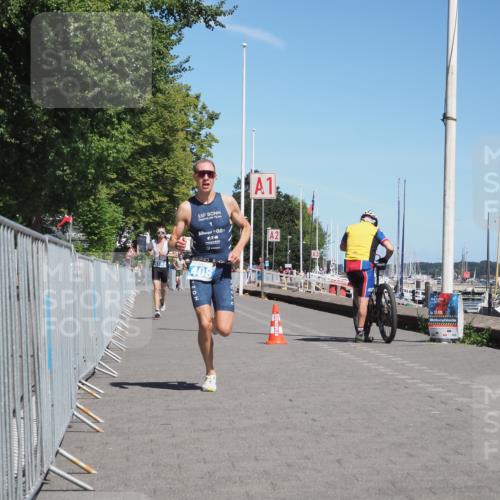 17.08.2025 - KN Förde Triathlon 2025 KatJ http://msf.ph/oto/8583761 17.08.2025 13:24:59 Laufen 408, 414, 419 meine-sportfotos.de