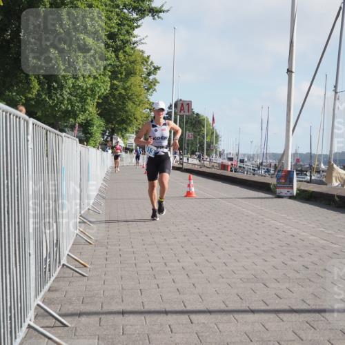 17.08.2025 - KN Förde Triathlon 2025 KatJ http://msf.ph/oto/8583788 17.08.2025 10:07:35 Laufen 113 meine-sportfotos.de