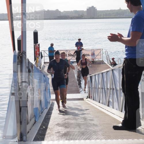 17.08.2025 - KN Förde Triathlon 2025 MichiJ http://msf.ph/oto/8583821 17.08.2025 09:22:02 Schwimmen 212, 215, 244, 210, 212, 213, 215, 224, 242 meine-sportfotos.de