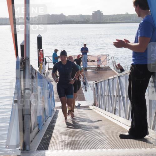 17.08.2025 - KN Förde Triathlon 2025 MichiJ http://msf.ph/oto/8583839 17.08.2025 09:22:03 Schwimmen 212, 215, 242, 244, 210, 212, 213, 215, 224, 242 meine-sportfotos.de