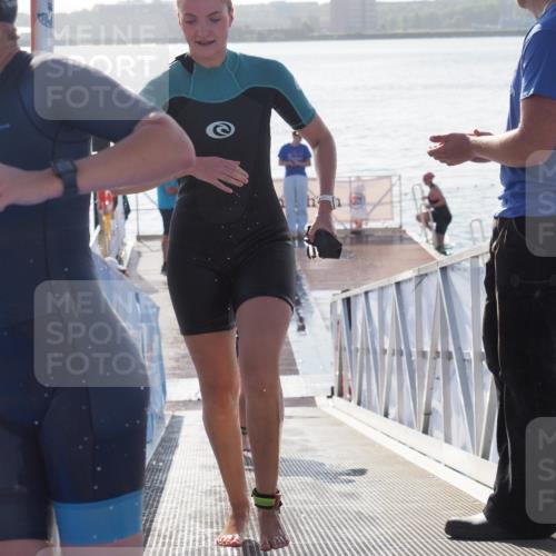 17.08.2025 - KN Förde Triathlon 2025 MichiJ http://msf.ph/oto/8583914 17.08.2025 09:22:05 Schwimmen 212, 215, 242, 244, 210, 213, 215, 224, 242 meine-sportfotos.de