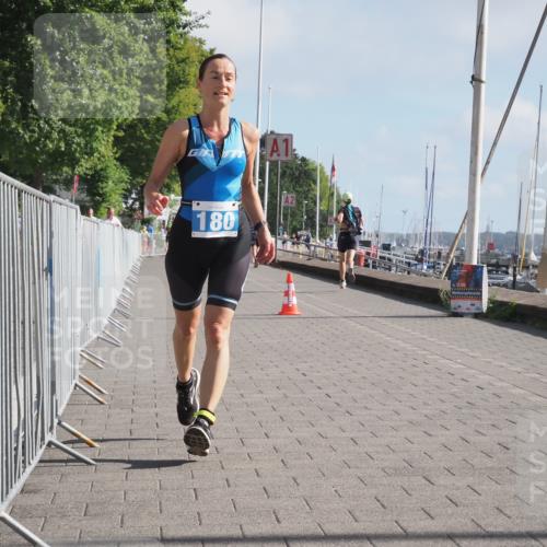 17.08.2025 - KN Förde Triathlon 2025 KatJ http://msf.ph/oto/8583930 17.08.2025 10:07:54 Laufen 108, 180 meine-sportfotos.de