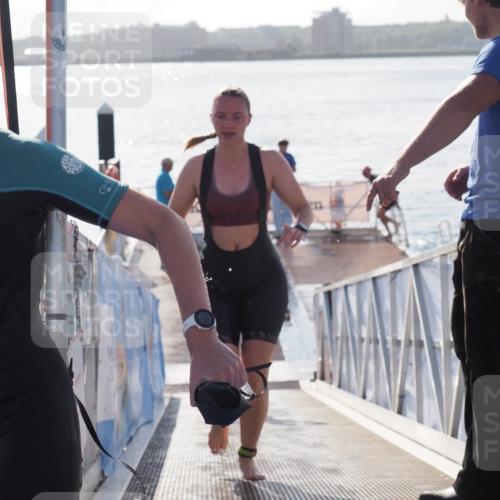 17.08.2025 - KN Förde Triathlon 2025 MichiJ http://msf.ph/oto/8583942 17.08.2025 09:22:07 Schwimmen 210, 212, 215, 242, 210, 213, 224, 242 meine-sportfotos.de