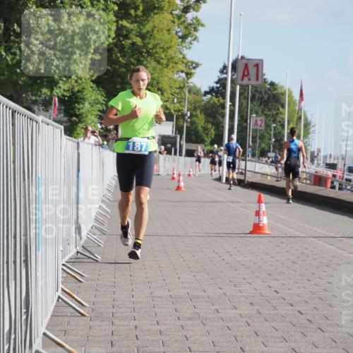 17.08.2025 - KN Förde Triathlon 2025 KatJ http://msf.ph/oto/8583966 17.08.2025 10:08:08 Laufen 187 meine-sportfotos.de